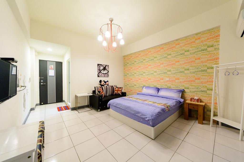 Hotel Play House Tainan Zewnętrze zdjęcie