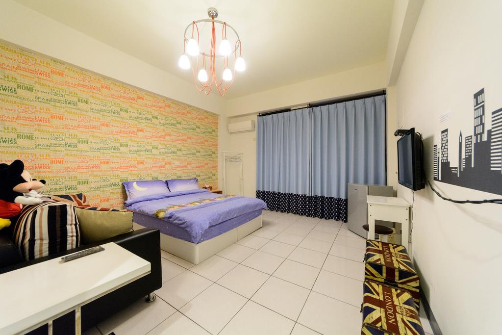 Hotel Play House Tainan Zewnętrze zdjęcie