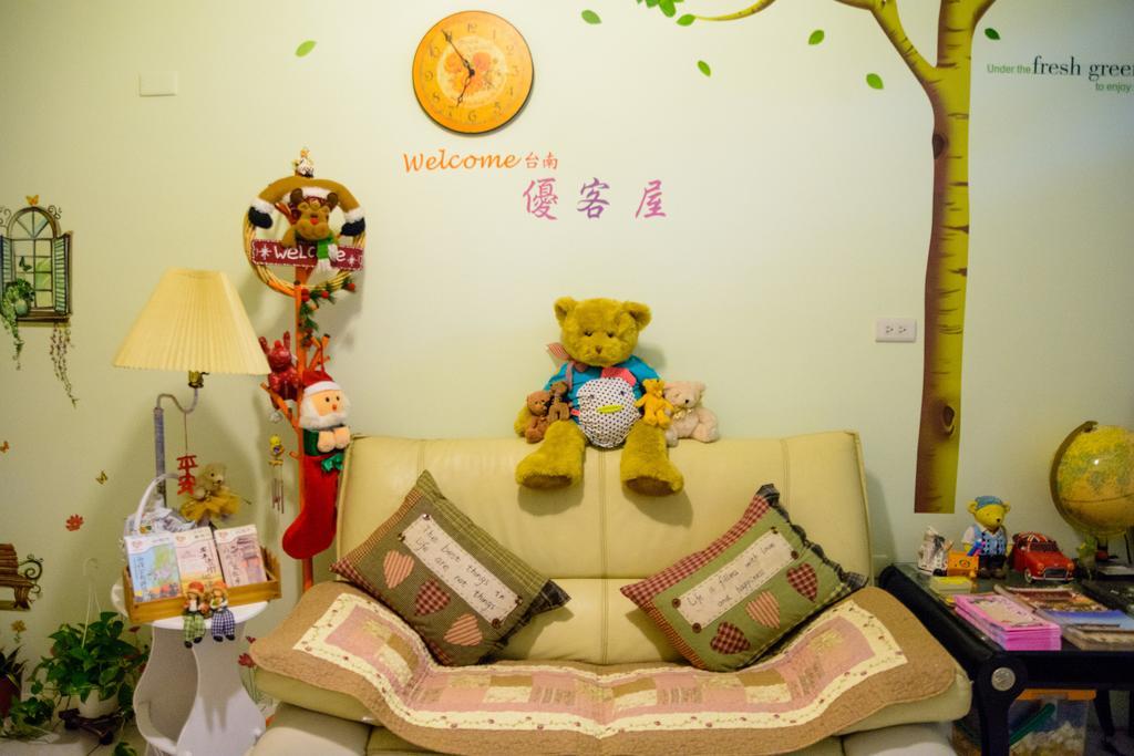Hotel Play House Tainan Zewnętrze zdjęcie